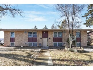 Plus de détails pour 725 32nd Ave N, Saint Cloud, MN - Multi-résidentiel à vendre