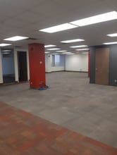 5945-5955 Airport Rd, Mississauga, ON à louer Photo intérieure- Image 2 de 6