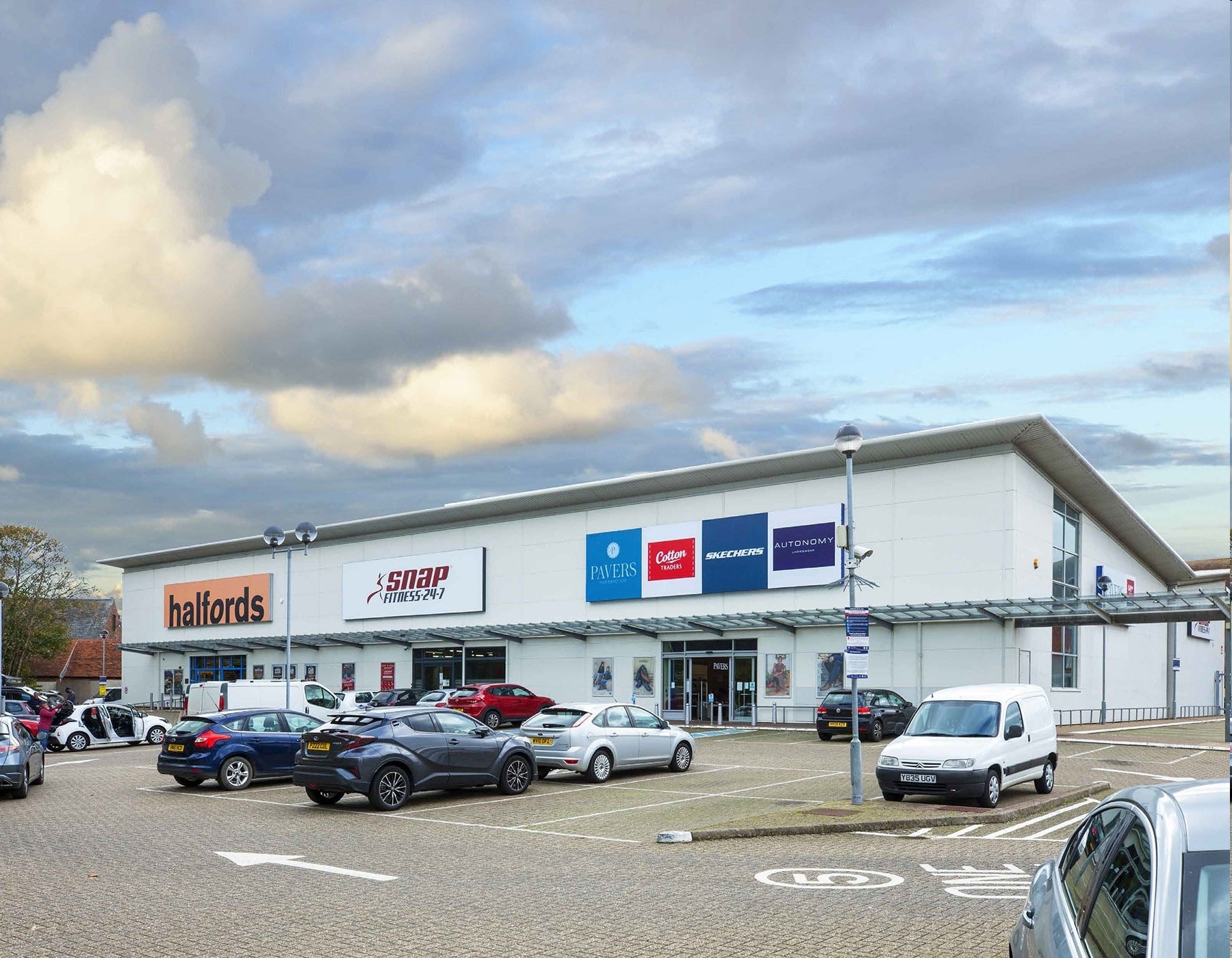 St James St, Newport for sale Primary Photo- Image 1 of 1