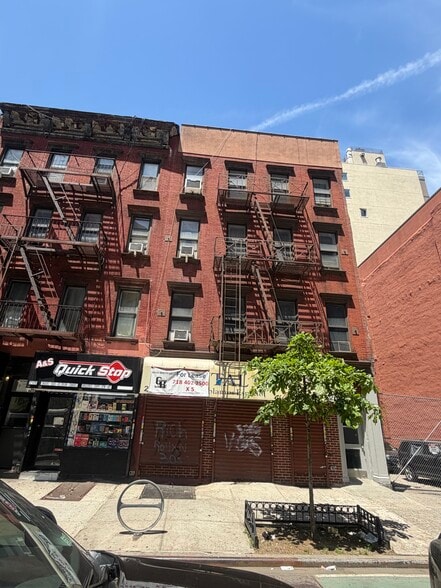 2127 1st Ave, New York, NY for lease - Building Photo - Image 3 of 8