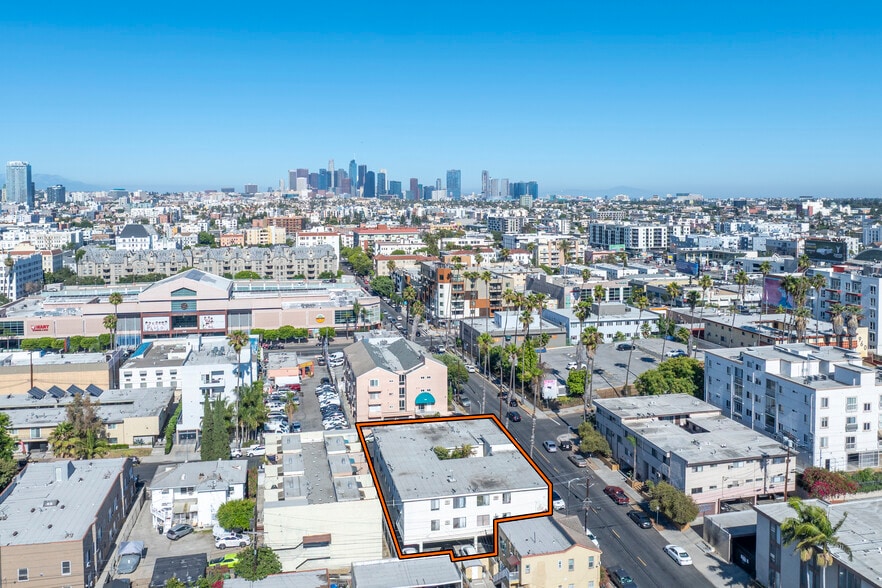 3555 San Marino St, Los Angeles, CA for sale - Building Photo - Image 3 of 5