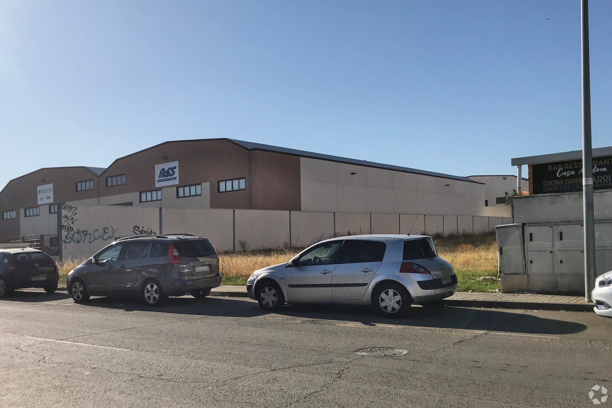 Calle Bronce, 32, Loeches, Madrid à vendre Photo du bâtiment- Image 1 de 5