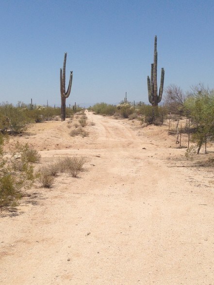 Cactus Forest Estates, Florence, AZ à vendre - Photo du bâtiment - Image 3 de 5