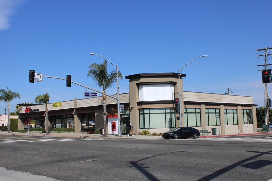 2201-2217 Pacific Coast Hwy, Lomita, CA for lease - Building Photo - Image 1 of 3