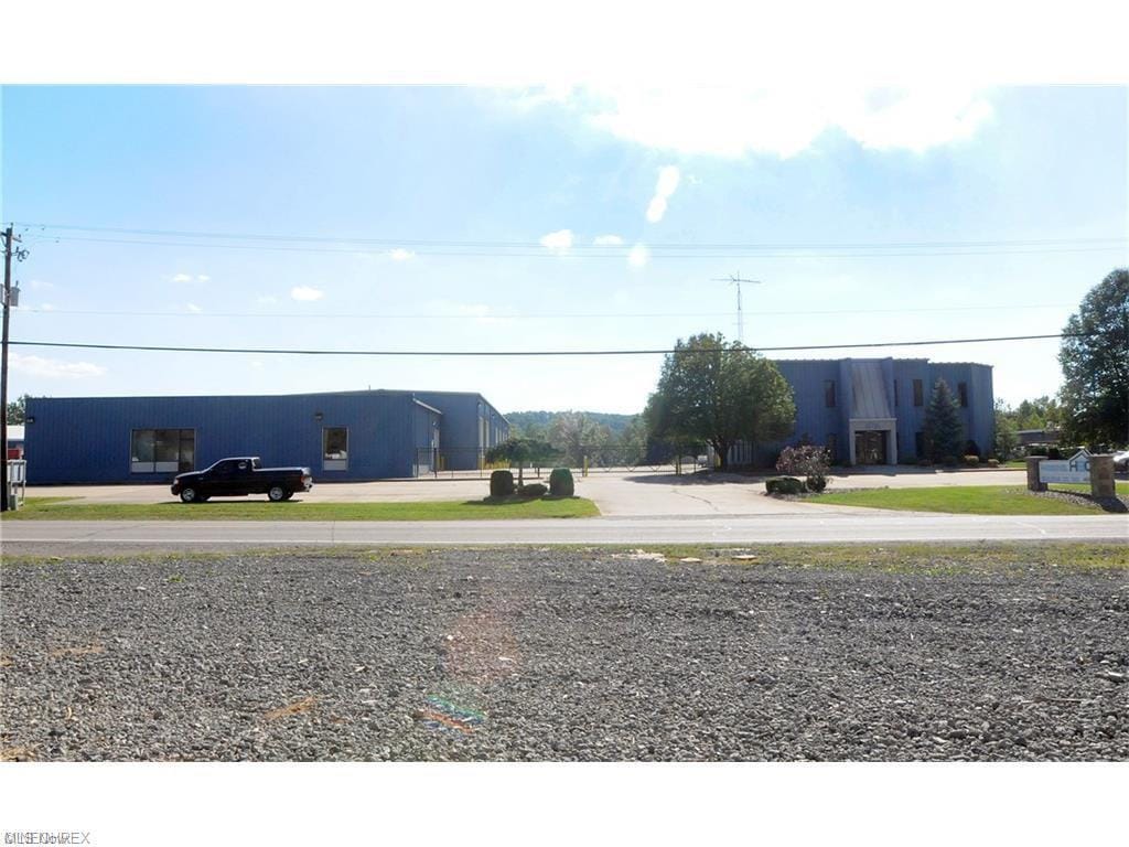 11342 E Pike Rd, Cambridge, OH for lease Building Photo- Image 1 of 17