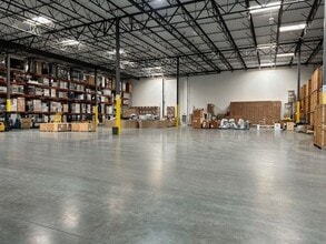 2646 W Base Line Rd, Rialto, CA for lease Interior Photo- Image 2 of 3