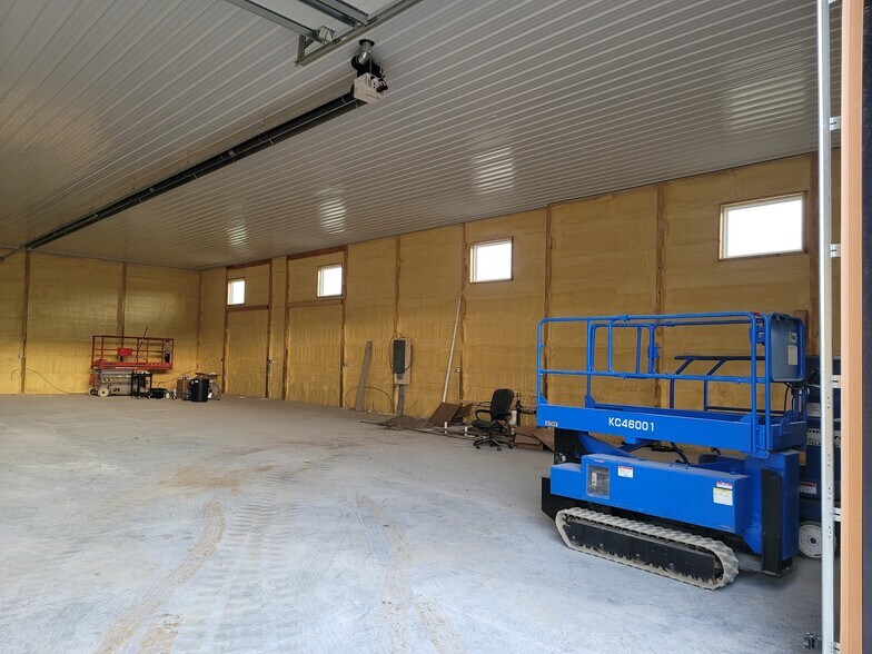 600 Industrial St, Saint Peter, MN à louer - Photo du bâtiment - Image 3 de 4