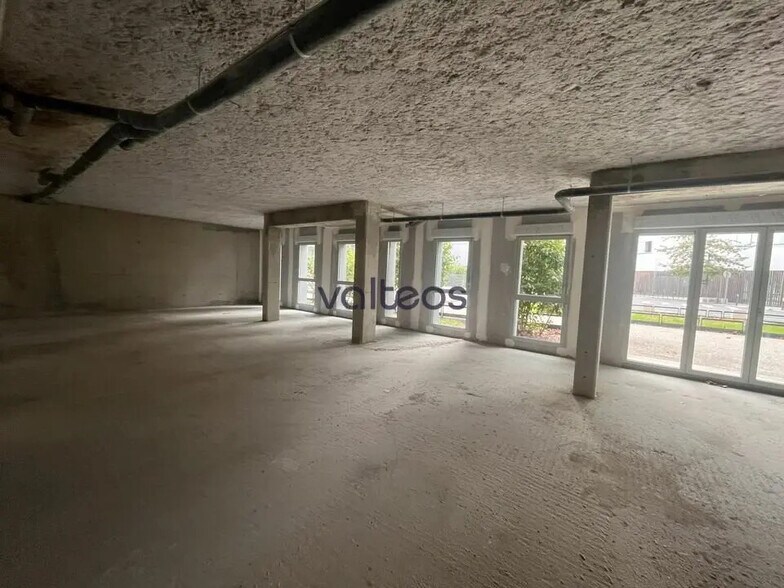 4 Rue Luce Boyals, Toulouse for lease - Building Photo - Image 2 of 7