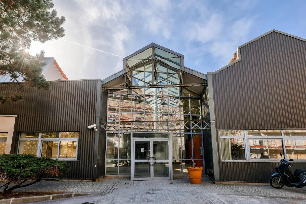 Industriel dans Malakoff à louer Photo du bâtiment- Image 1 de 26