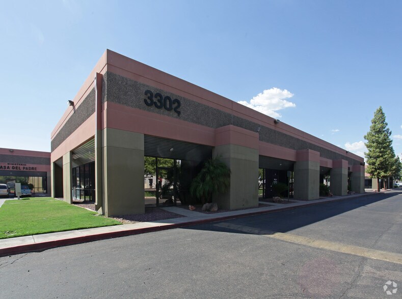 3320 N 35th Ave, Phoenix, AZ for lease - Primary Photo - Image 1 of 5