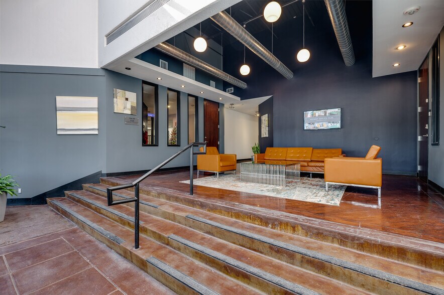 14665 Midway Rd, Addison, TX à louer - Photo intérieure - Image 3 de 21