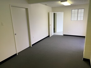 2041 E Gladstone St, Glendora, CA for lease Interior Photo- Image 2 of 6