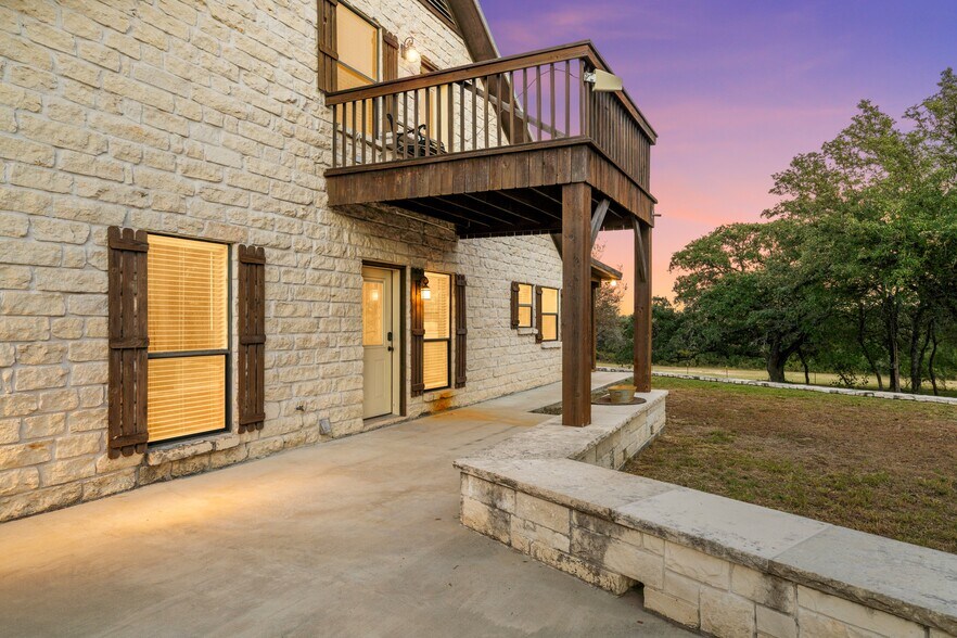 1875 County Road 100, Purmela, TX à vendre - Photo du bâtiment - Image 2 de 91