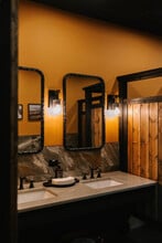 122 Congress St N, York, SC for lease Interior Photo- Image 1 of 9