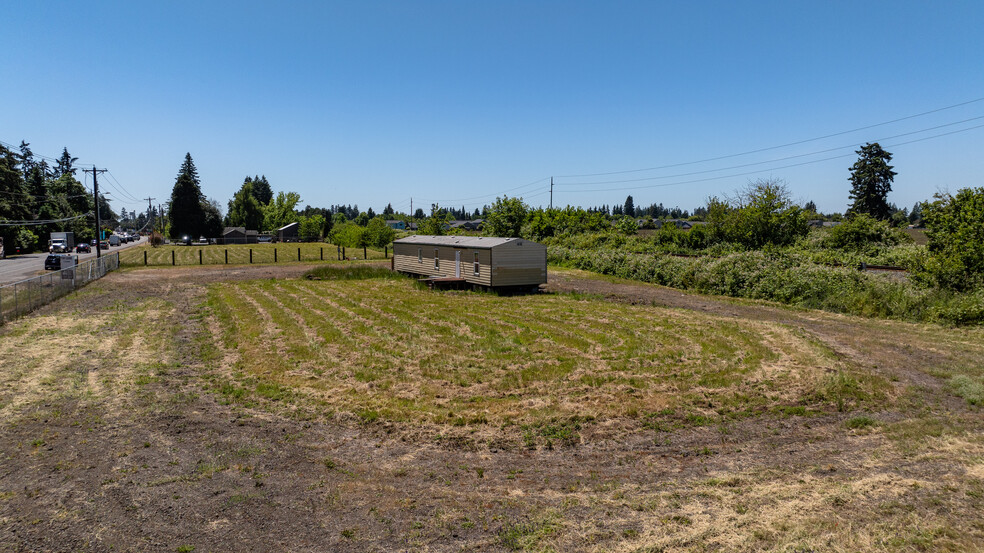 18767 Highway 99 E, Hubbard, OR for sale - Building Photo - Image 3 of 9