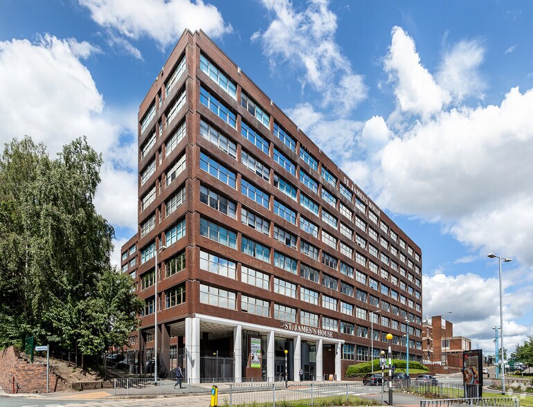 Pendleton Way, Salford for lease - Primary Photo - Image 1 of 7