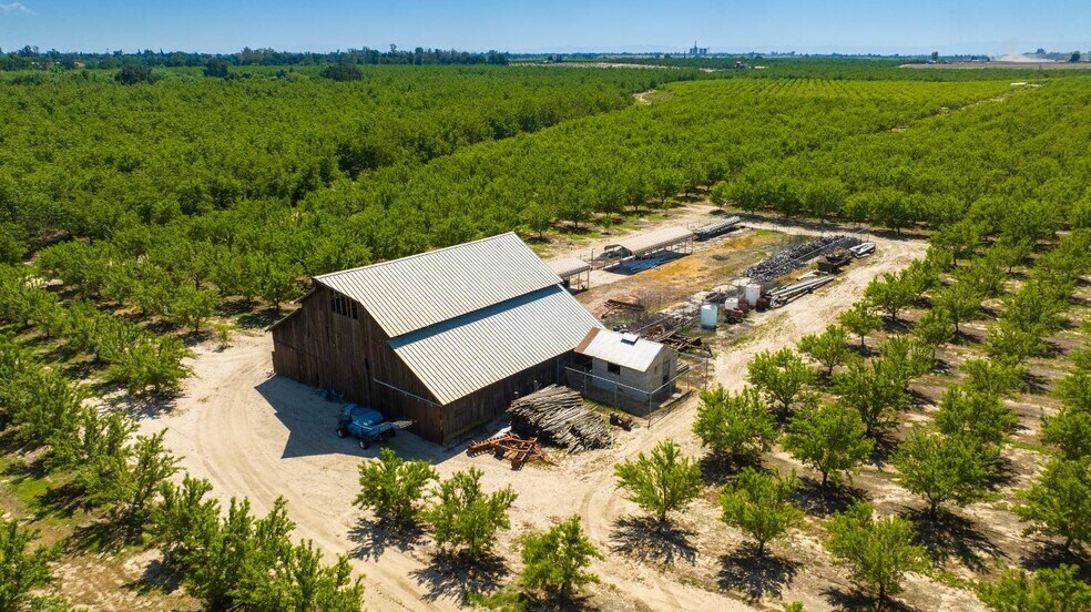 11875 South Ave, Ballico, CA à vendre - Photo du bâtiment - Image 2 de 5