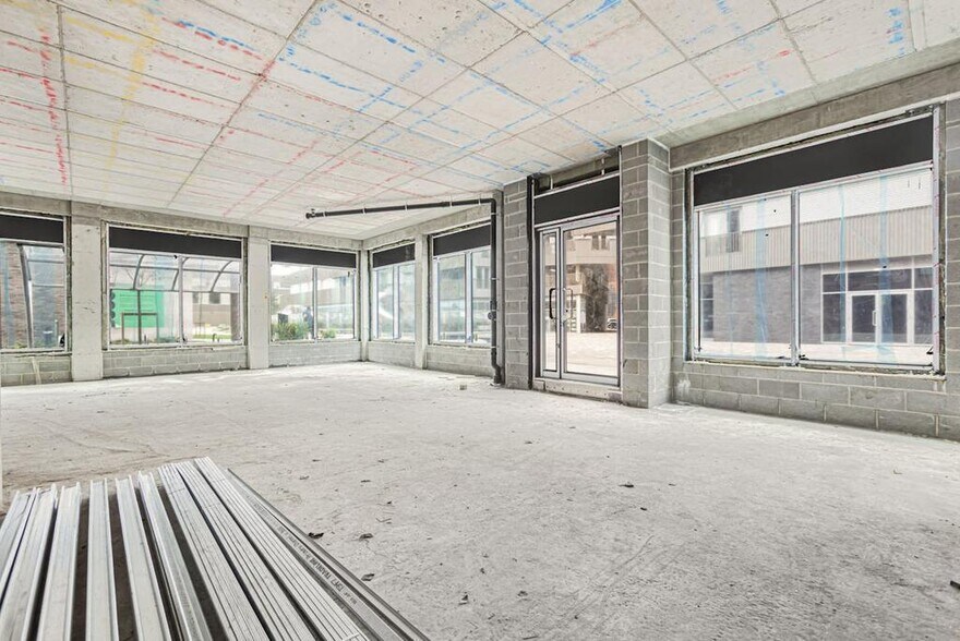 12 Tandy Pl, Londres à louer - Photo du bâtiment - Image 1 de 7