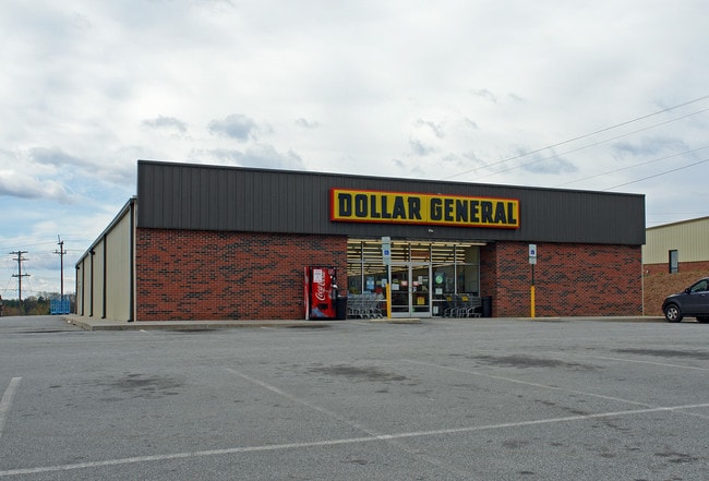 Plus de détails pour 86 Old Mountain Rd, Hiddenite, NC - Commerce de détail à vendre