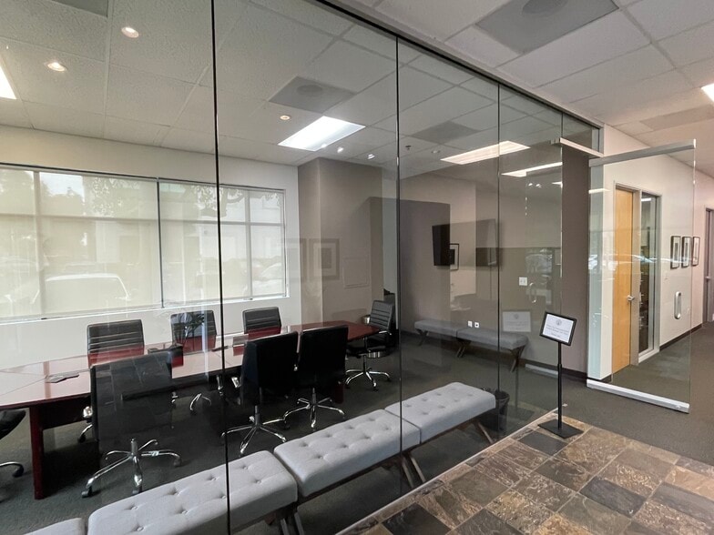 27 Orchard Rd, Lake Forest, CA for sale - Building Photo - Image 3 of 23