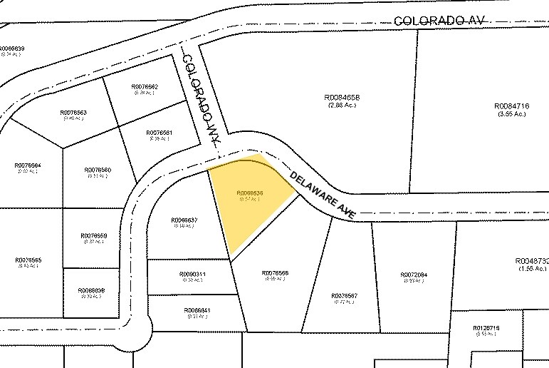 1055 Delaware Ave, Longmont, CO à louer - Plan cadastral - Image 2 de 7