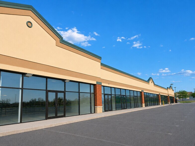 1578-1640 Clark Street Rd, Auburn, NY à louer - Photo du bâtiment - Image 3 de 7
