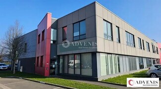 Plus de détails pour Local d'activités à louer