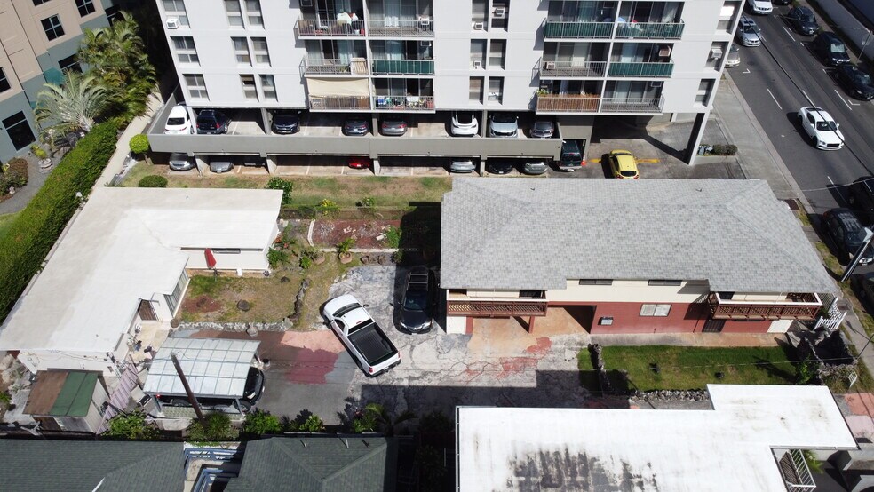 1077 Kinau St, Honolulu, HI à vendre - Photo du bâtiment - Image 3 de 43