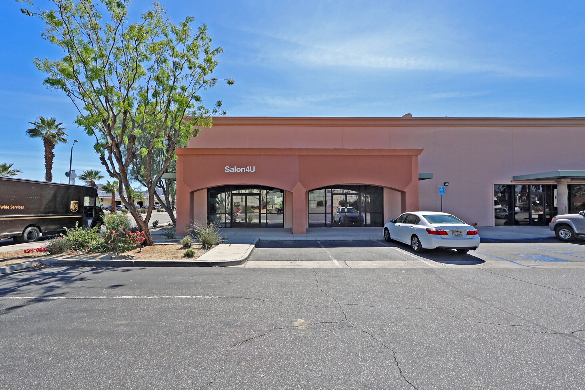 42-150 Cook St, Palm Desert, CA for lease Interior Photo- Image 1 of 4