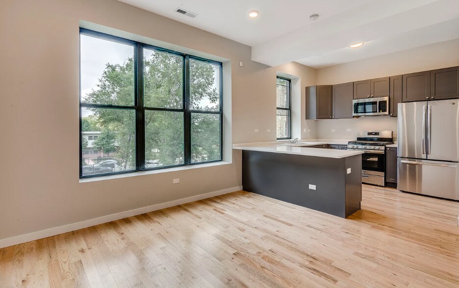 4525 S Evans Ave, Chicago, IL à vendre - Photo du bâtiment - Image 2 de 5
