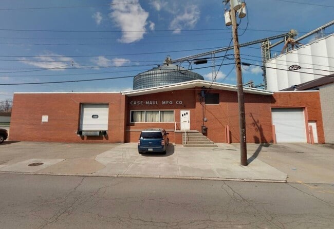Plus de détails pour 30 Harker St, Mansfield, OH - Industriel à vendre
