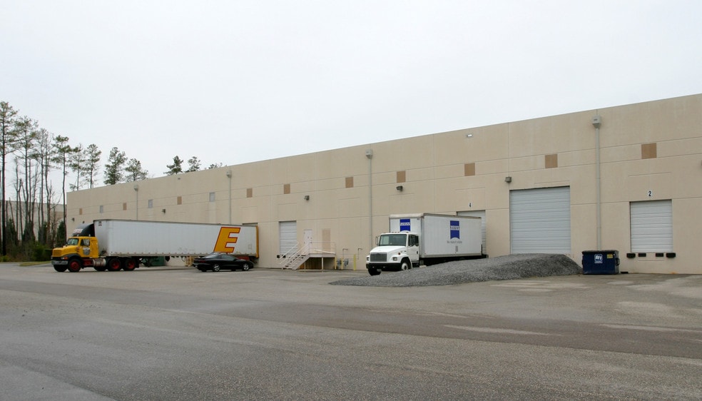801-805 Liberty Way, Chester, VA for lease - Other - Image 2 of 4