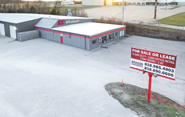 More details for 701 SW 1st St, Oak Grove, MO - Industrial for Sale