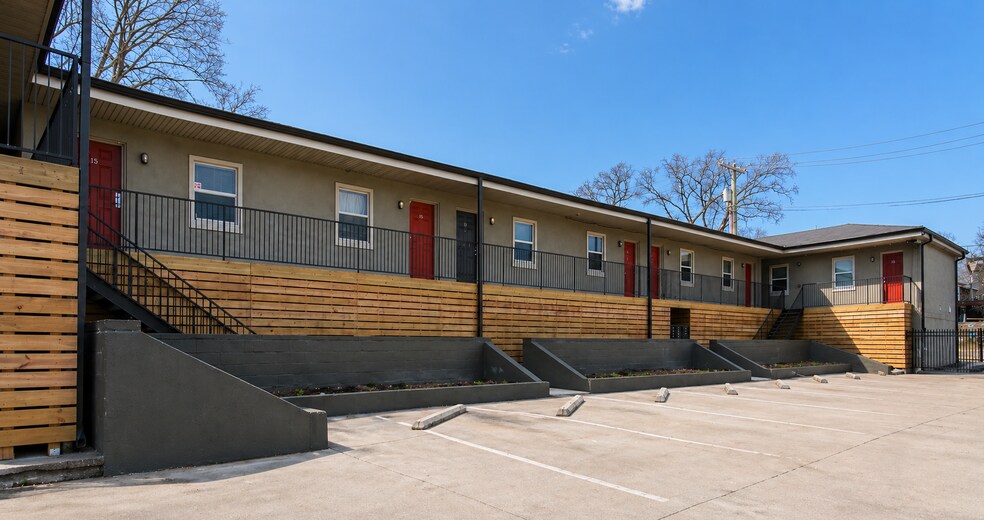1216-1220 Lewis St, Nashville, TN à vendre - Photo du bâtiment - Image 2 de 11