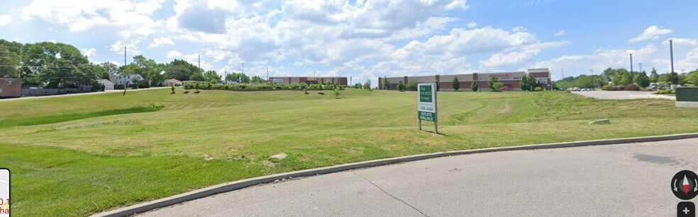 1830 1st Capitol Dr, Saint Charles, MO à vendre - Photo de construction - Image 2 de 3