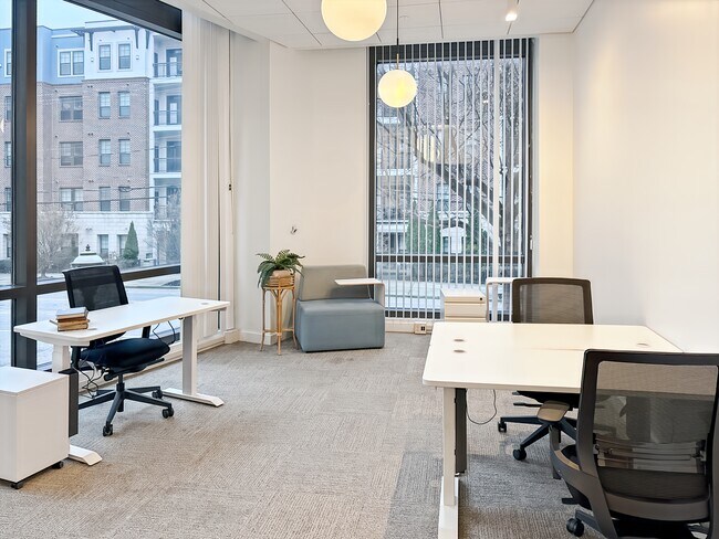 More details for 3035 Peachtree Rd, Atlanta, GA - Coworking for Lease