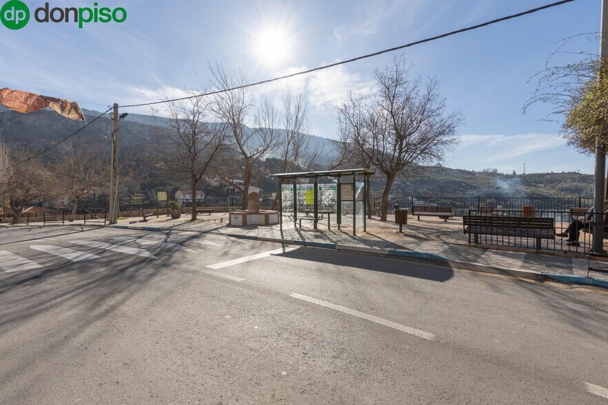 Calle Solana de la Mora, 4, Cogollos de la Vega, Granada for sale - Building Photo - Image 2 of 17