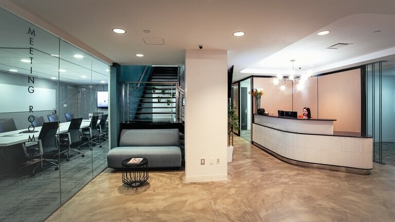 40 Wall St, New York, NY for lease - Building Photo - Image 3 of 6
