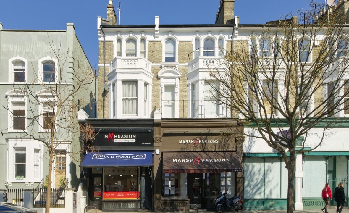 136-136B Lancaster Rd, London for lease Building Photo- Image 1 of 7