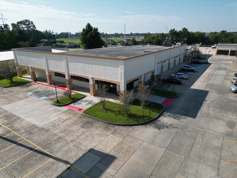 1657 Saint Mary St, Thibodaux, LA for lease - Primary Photo - Image 1 of 5