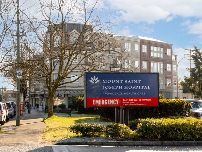 Plus de détails pour 488 Kingsway, Vancouver, BC - Multi-résidentiel à vendre