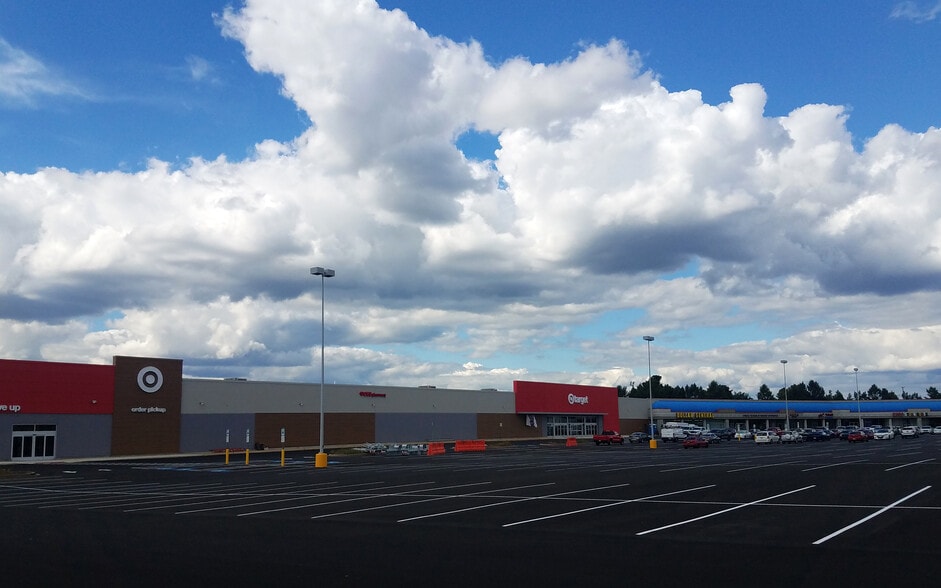 1701-1741 Quentin Rd, Lebanon, PA à louer - Photo du bâtiment - Image 2 de 5