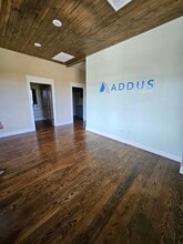 2961 N Point Cir, Fayetteville, AR à louer Photo intérieure- Image 1 de 7