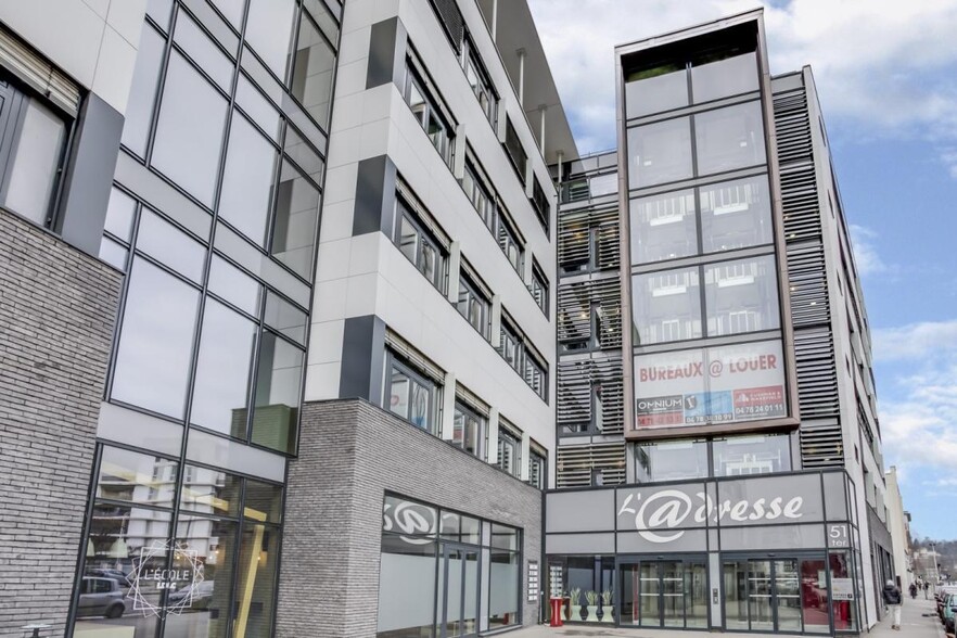 51 Rue De Saint-Cyr, Lyon for lease - Building Photo - Image 3 of 14