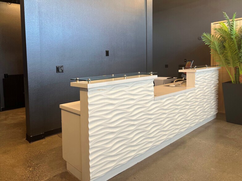 6115 S Fort Apache Rd, Las Vegas, NV à louer - Photo du bâtiment - Image 2 de 7