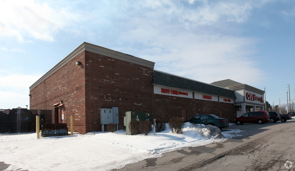 505 E Thompson Rd, Indianapolis, IN for lease - Building Photo - Image 2 of 7