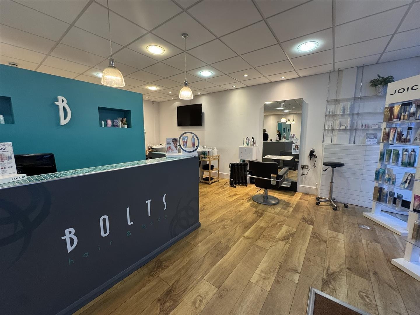 West St, Axminster for lease Interior Photo- Image 1 of 8