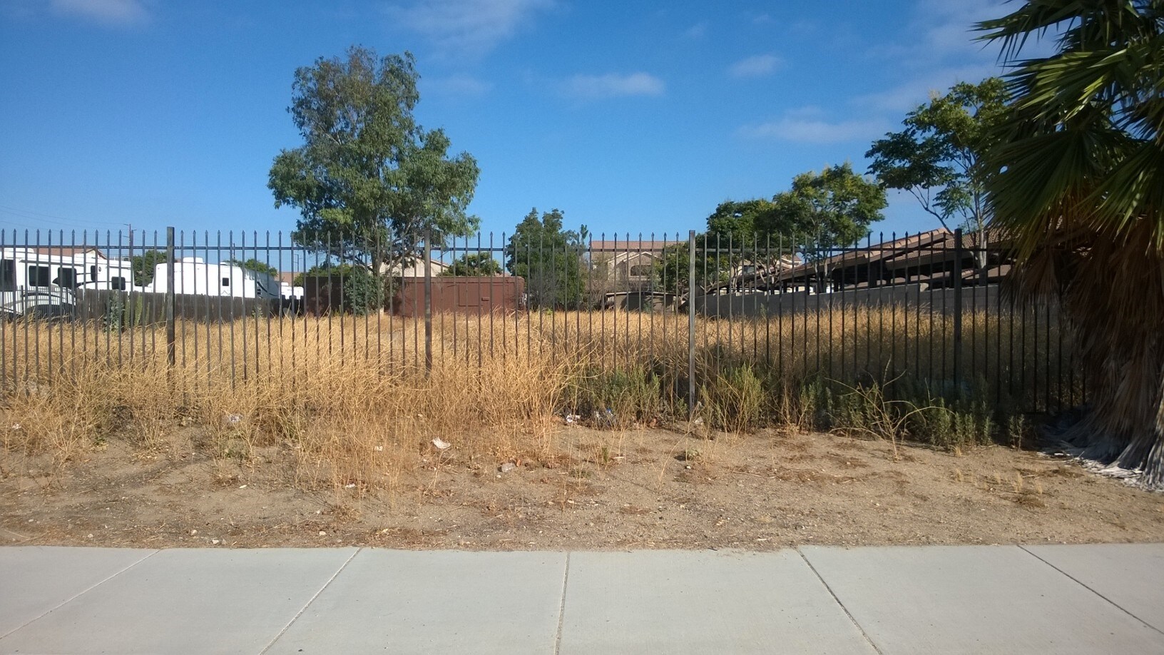 41449 Los Alamos Rd, Murrieta, CA à vendre Photo principale- Image 1 de 8