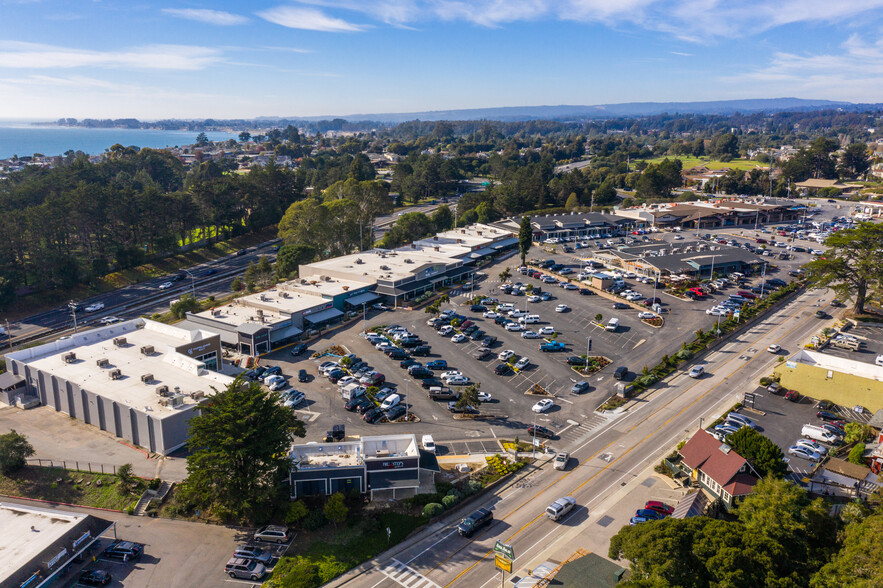 16 Rancho del Mar, Aptos, CA for lease - Building Photo - Image 1 of 6