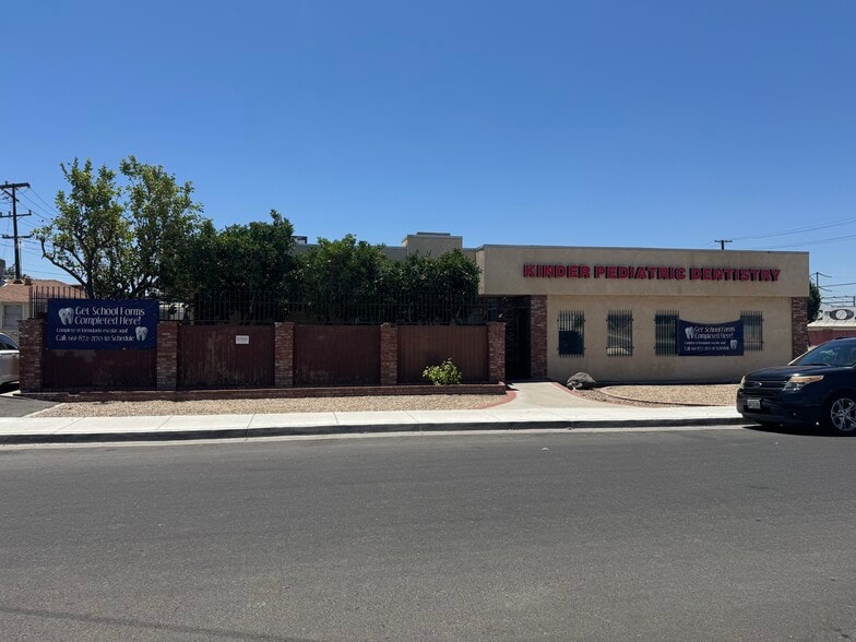 3130 Union Ave, Bakersfield, CA for sale - Building Photo - Image 2 of 8